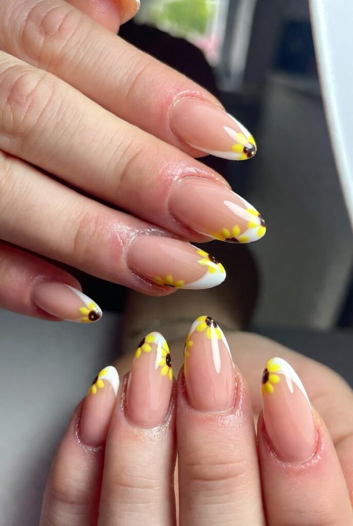 sunflowerfrenchtips