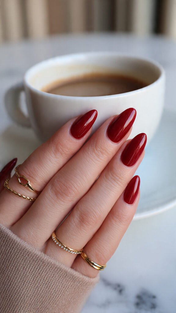 aesthetic-nail-art-inspo-shot-of-classic-glossy-red nails
