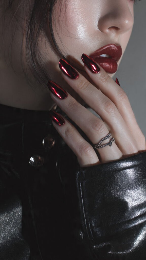 red-chrome-nails-with-reflective-glossy-glass-like (1)