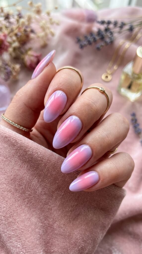 Aura_nails_pink_lavender_gradients_202606011637 Aura_nails_pink_lavender_gradients
