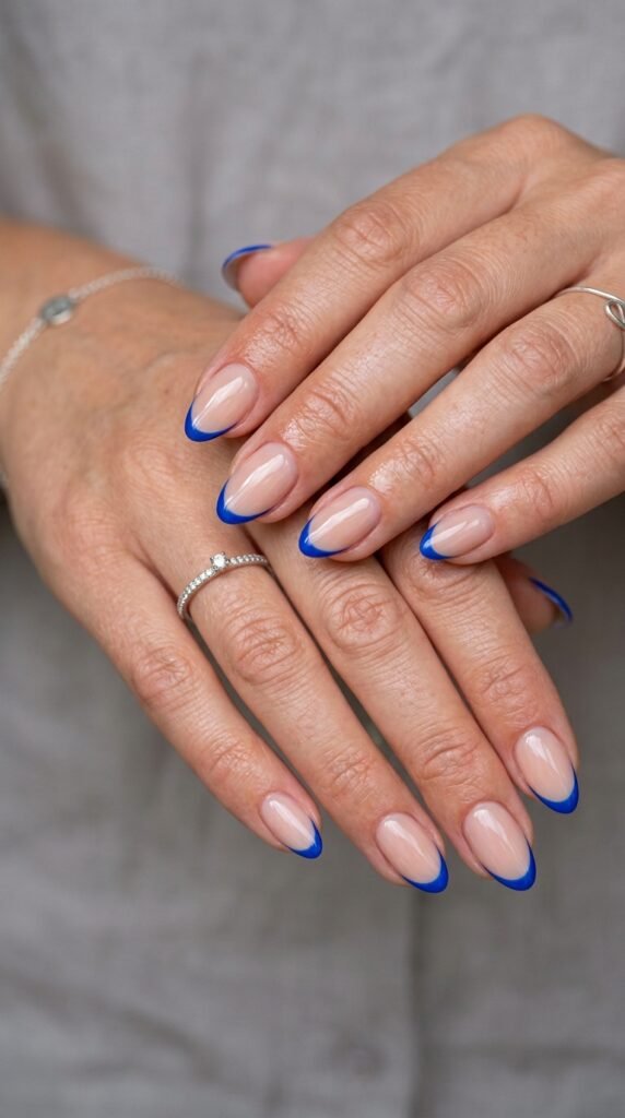 Blue_micro_French_tip_nails_ Blue_micro_French_tip_nails_