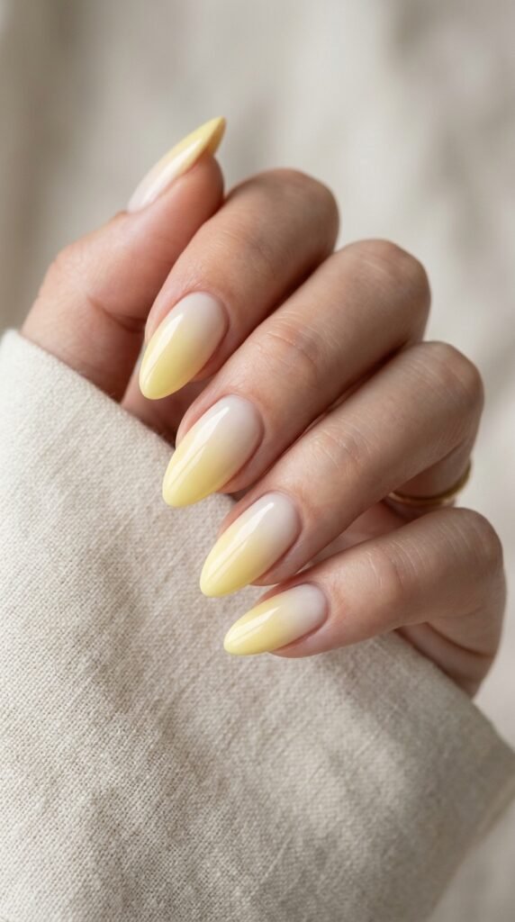 Nails_with_ombre_gradient Nails_with_ombre_gradient