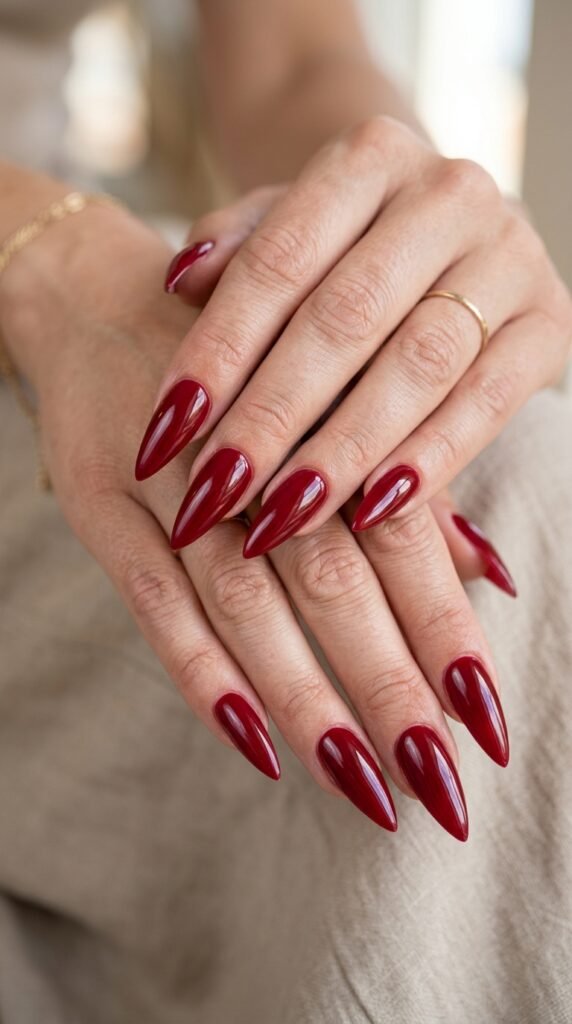 Hands_with_cherry_red_nails Hands_with_cherry_red_nails