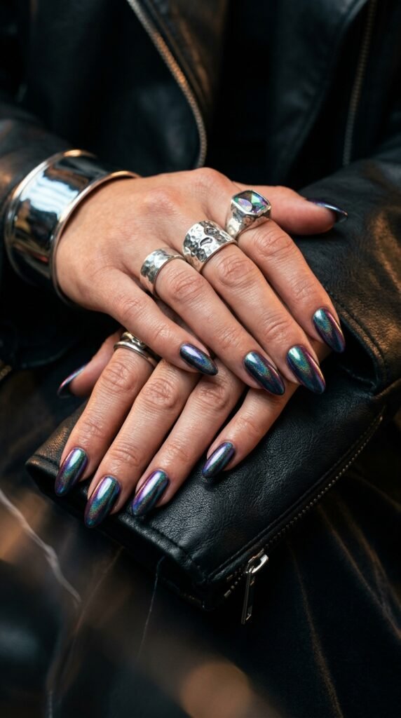 Hands_with_holographic_nails Hands_with_holographic_nails