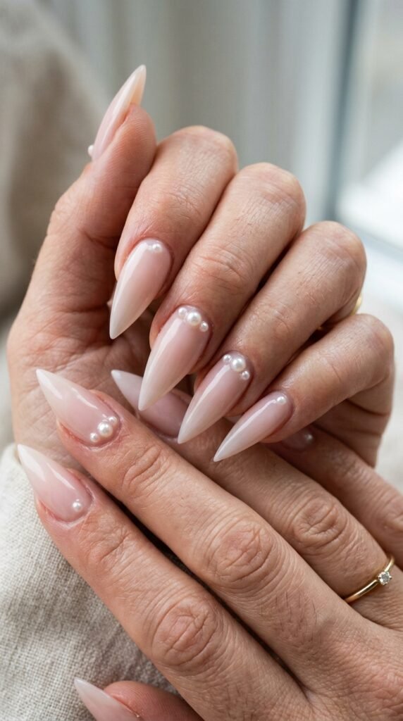 Pearl_stiletto_nails_manicure Pearl_stiletto_nails_manicure